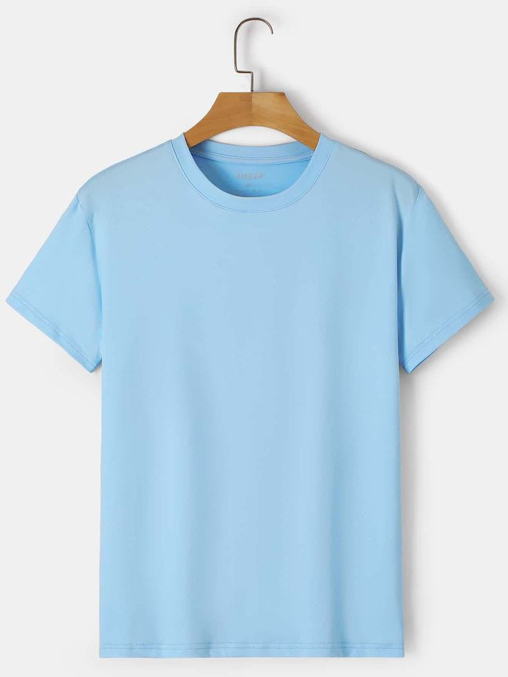 Cool & Casual: Must-Have T-Shirts for Every Day”